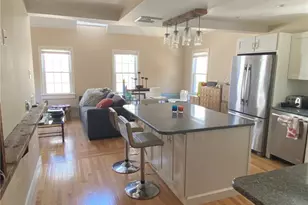 33 Dennison St, Newport, RI 02840 - Photo 5