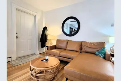 102 Broadway #1C, Newport, RI 02840 - Photo 3