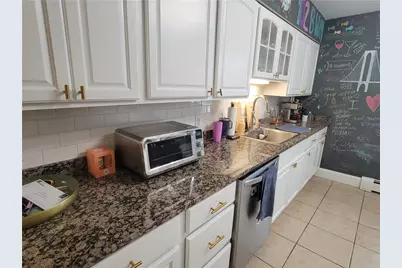 102 Broadway #1C, Newport, RI 02840 - Photo 5