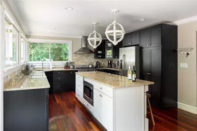 41 Indian Terrace, Middletown, RI 02842 - Photo 15