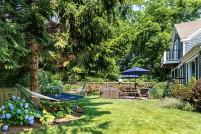 41 Indian Terrace, Middletown, RI 02842 - Photo 7