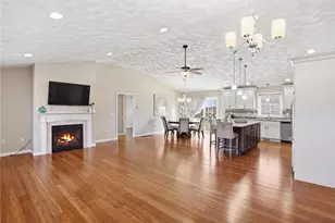 36 Abatecola Wy, Johnston, RI 02919 - Photo 13