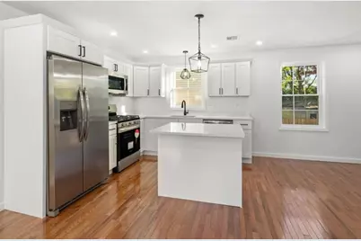 24 Saint James Street #1, Providence, RI 02907 - Photo 3