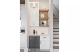 980 Green End Ave Ave, Middletown, RI 02842 - Photo 11