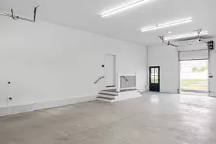 980 Green End Ave Ave, Middletown, RI 02842 - Photo 37