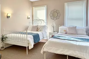 18 Adelphi Ave, Providence, RI 02906 - Photo 11