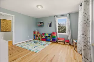 23 W Passage Dr, Portsmouth, RI 02871 - Photo 25