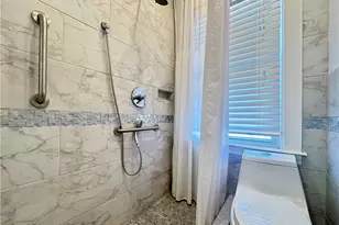 181 Cole Ave, Providence, RI 02906 - Photo 33