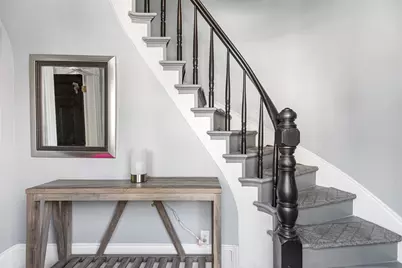 104 Tell Street, Providence, RI 02909 - Photo 5