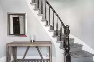 104 Tell St, Providence, RI 02909 - Photo 5