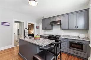 104 Tell St, Providence, RI 02909 - Photo 15