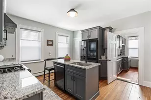 104 Tell St, Providence, RI 02909 - Photo 13