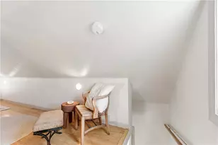 27 Padelford St, Providence, RI 02906 - Photo 31