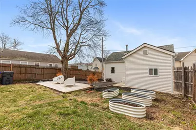 27 Padelford Street, Providence, RI 02906 - Photo 37