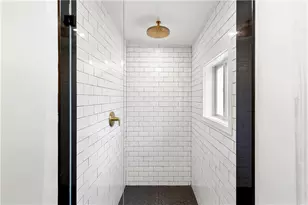 27 Padelford St, Providence, RI 02906 - Photo 21