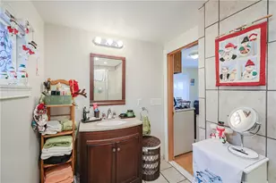 159 Dunnell Ave, Pawtucket, RI 02860 - Photo 39