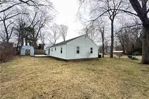 135 S Pierce Rd, East Greenwich, RI 02818 - Photo 37