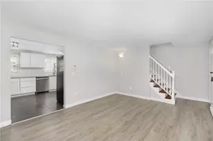 130 Roffee St, Barrington, RI 02806 - Photo 3