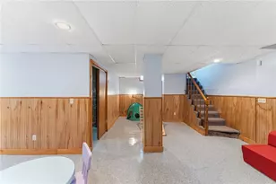 41 Whitcomb Rd, East Providence, RI 02915 - Photo 35