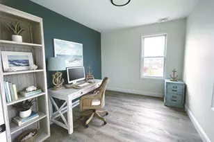 4 Clinton Ave, Newport, RI 02840 - Photo 23