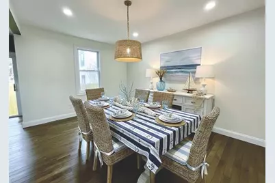 4 Clinton Avenue, Newport, RI 02840 - Photo 13