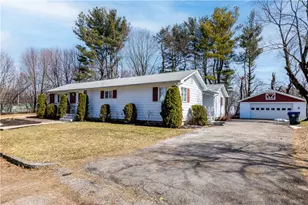 10 Potter Dr, Providence, RI 02907 - Photo 33