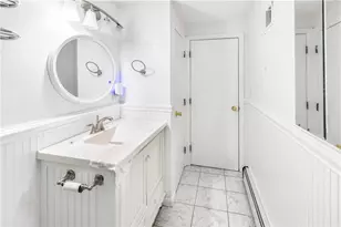 10 Potter Dr, Providence, RI 02907 - Photo 11