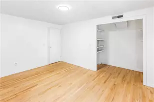 10 Potter Dr, Providence, RI 02907 - Photo 19