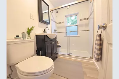 1 Shangri-La Lane, Middletown, RI 02842 - Photo 9