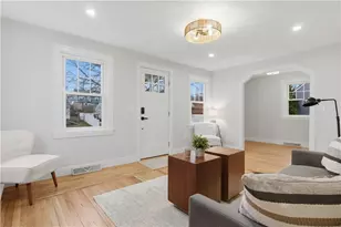 377 England St, Cumberland, RI 02864 - Photo 9