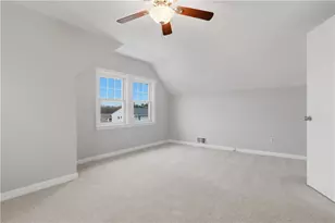 377 England St, Cumberland, RI 02864 - Photo 23