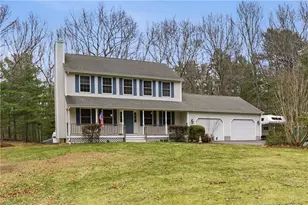 138 Dover Ln, Richmond, RI 02812 - Photo 3