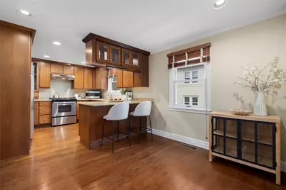 22 Miles Avenue #8, Providence, RI 02906 - Photo 1