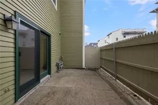 22 Miles Ave, Providence, RI 02906 - Photo 43