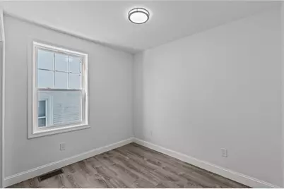 29 Stansbury Street #1, Providence, RI 02908 - Photo 5