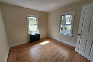 125 Wentworth Ave, Warwick, RI 02889 - Photo 25