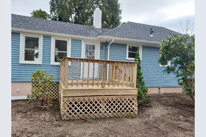 125 Wentworth Avenue, Warwick, RI 02889 - Photo 33