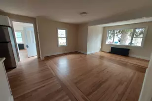 125 Wentworth Ave, Warwick, RI 02889 - Photo 9