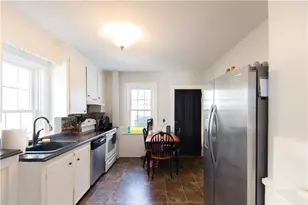 21 Congdon Ave, Newport, RI 02840 - Photo 13