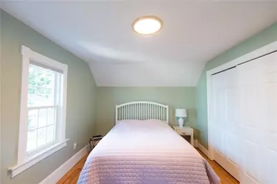 21 Congdon Avenue, Newport, RI 02840 - Photo 19