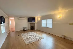 42 Maplewood Dr, Burrillville, RI 02839 - Photo 7