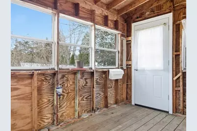 6 Wilder Avenue, Westerly, RI 02891 - Photo 21