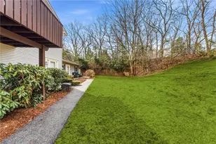 543 Quisset Ct, Warwick, RI 02886 - Photo 7