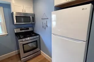 19 Catherine St, Bristol, RI 02809 - Photo 9