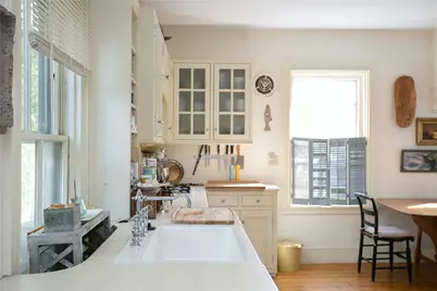 94 Spring Street #2, Newport, RI 02840 - Photo 5