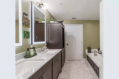 1 W Exchange Street #2103, Providence, RI 02903 - Photo 35