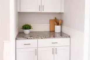 308 State St, Bristol, RI 02809 - Photo 11