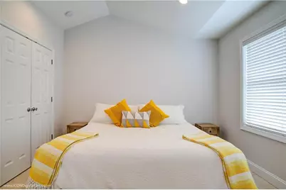 56 Mariner Way, Middletown, RI 02842 - Photo 17