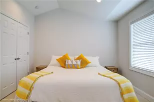 56 Mariner Way, Middletown, RI 02842 - Photo 17