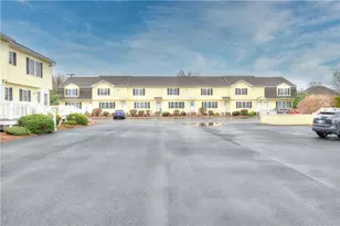 25 Hyde Ave, Pawtucket, RI 02861 - Photo 31